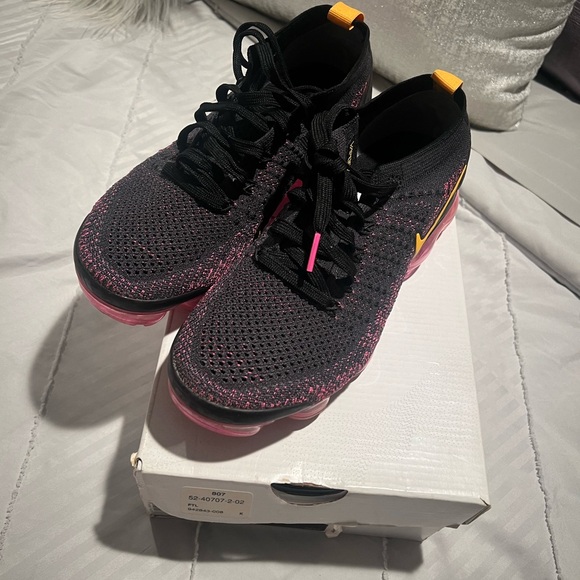 Nike Vapormax - Picture 4 of 5